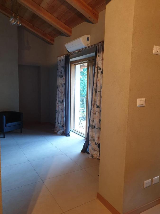 Bed and Breakfast L'uovo e la faina Busca Esterno foto
