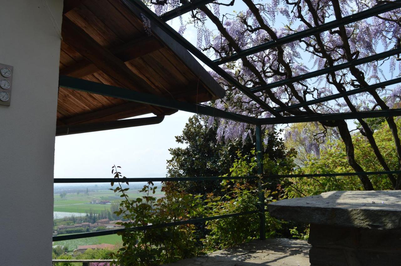 Bed and Breakfast L'uovo e la faina Busca Esterno foto